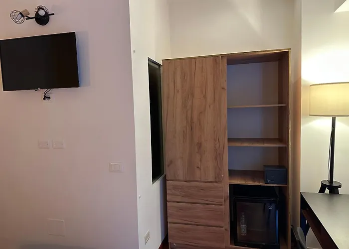Vatican Qg Guest house 4*