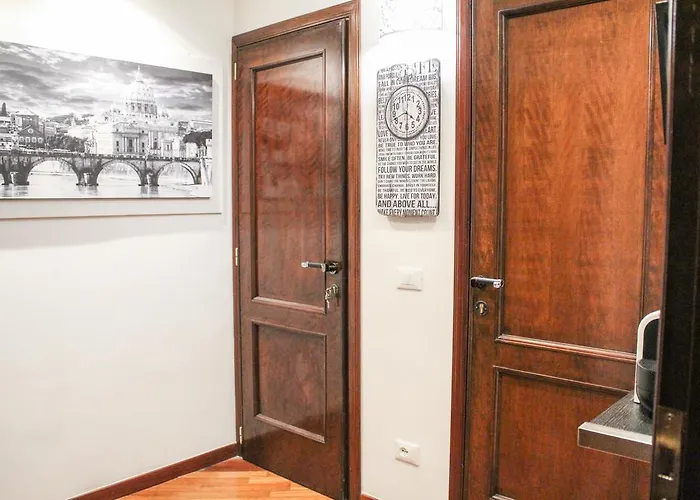 Vatican Qg Guest house